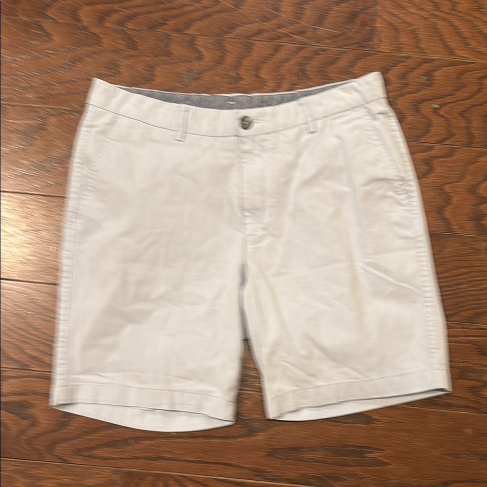 Ballin light blue chino shorts, size 34